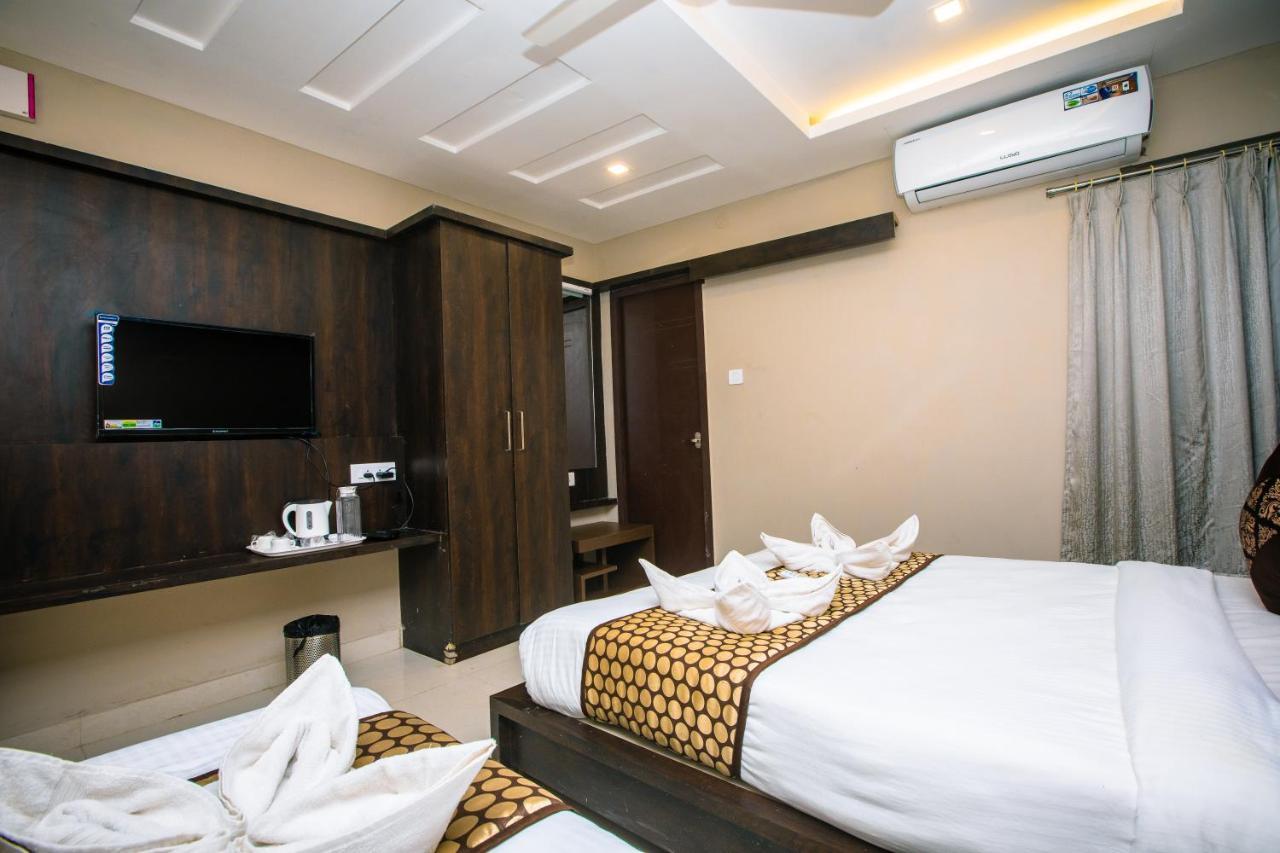 Grand Oliver Chennai Exterior photo
